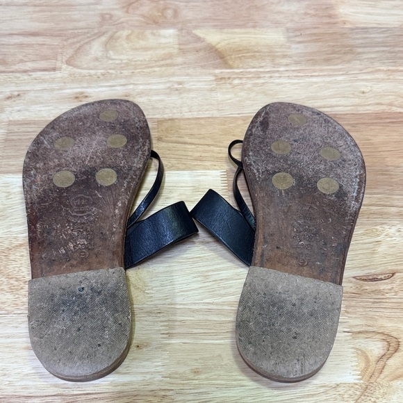 La Bottegucia Black and Tan Sandals - Picture 4 of 4